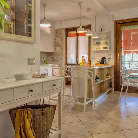 Apartment Sardinia Re - White Olive